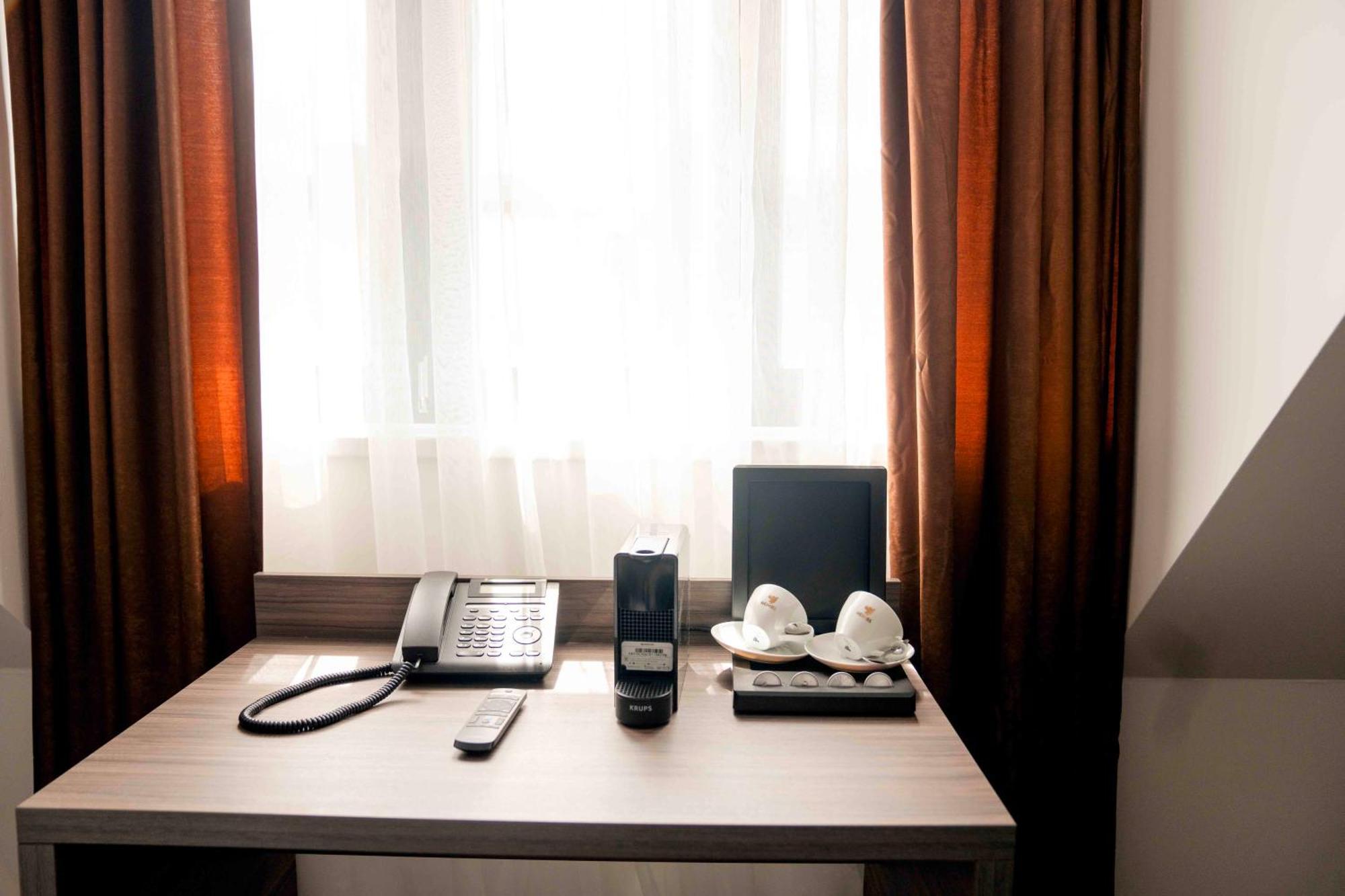 גוסלר Central Hotel & Lounge Adult Only מראה חיצוני תמונה