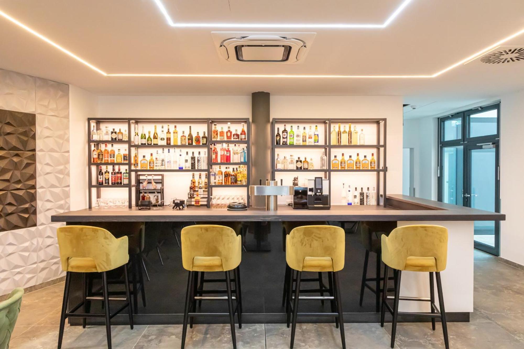 גוסלר Central Hotel & Lounge Adult Only מראה חיצוני תמונה